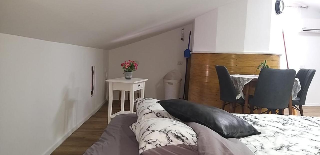 Attic Ben Gurion 42 Lejlighed Haifa Eksteriør billede